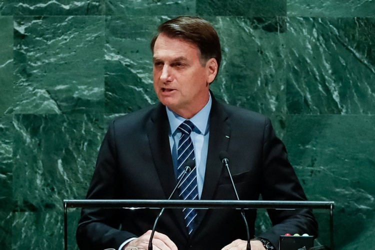 Bolsonaro kategorično odbija da primi vakcinu