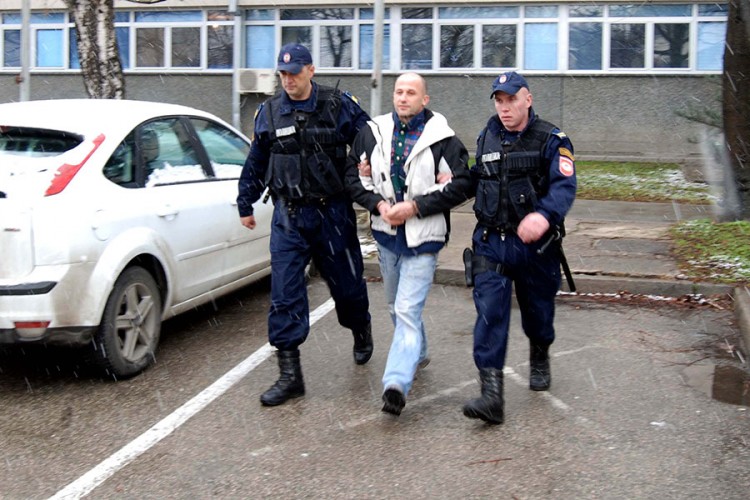 Osuđeni za šverc droge prijetio bivšoj supruzi