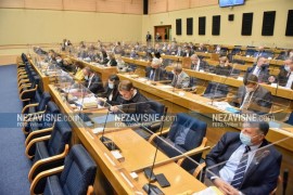 DNS najavio da prelazi u opoziciju u NS RS