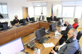 Burna sjednica VSTS, pet članova traži Tegeltijinu ostavku