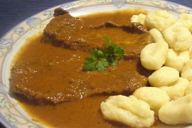 Juneće šnicle u saftu