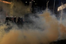 U Tirani nastavljeni protesti zbog smrti mladića, policija bacala ...
