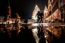 Merkelova ponovo sa guvernerima o novim mjerama