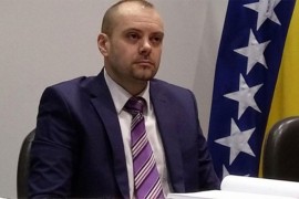 Radanović: U pojedinim institucijama fotografije Ante Pavelića