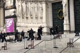Preminuo napadač koji je pucao ispred crkve u Njujorku