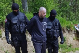 "Kamere snimile optuženog kod picerije gdje je sjedio Krunić"