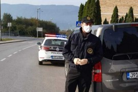 U pretresima 12 objekata pronađena 64 migranta, pet odmah protjerano