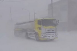 Snijeg blokirao vozila u Japanu, angažovana vojska