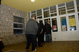 Srpskim posmatračima nije dozvoljeno da uđu na više biračkih mjesta ...