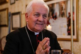 Biskup Komarica: Božić proslaviti u miru i razmišljanju o vjeri u ...