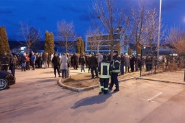 Građani Bihaća ponovo pred "Birom", na ulazu u grad pojačana ...