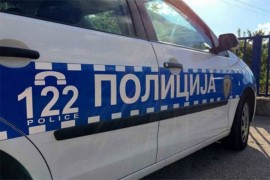 Sudar auta i dva teretnjaka, dvije osobe povrijeđene