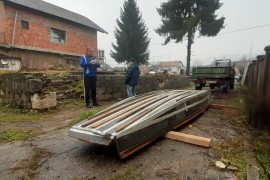 Mensur Unkić izgubljenu lađu pronašao nasukanu na riječnoj adi