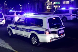 Presreli vozilo s novcem, oteli kasu i pobjegli u autu bh. tablica
