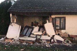 Oštećeno više objekata u Kostajnici, rušili se dimnjaci pa izazvali ...
