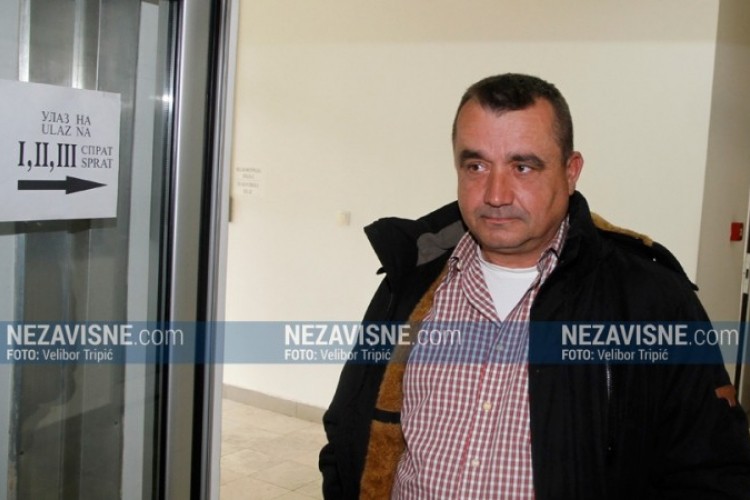 Radiću ukinuta presuda za ispaljivanje zolje na zgradu "Agrama"