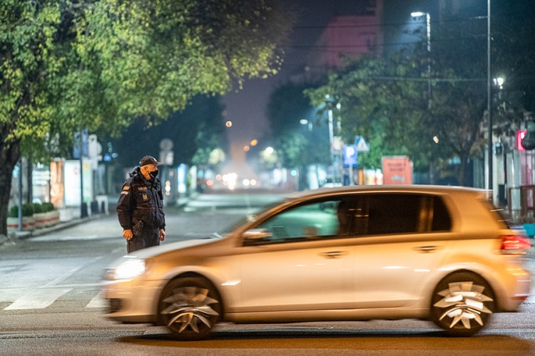 Crna Gora i dalje druga po broju zaraženih u svijetu