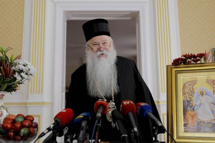 Mitropolit Hrizostom u bolnici, pozitivan na koronu