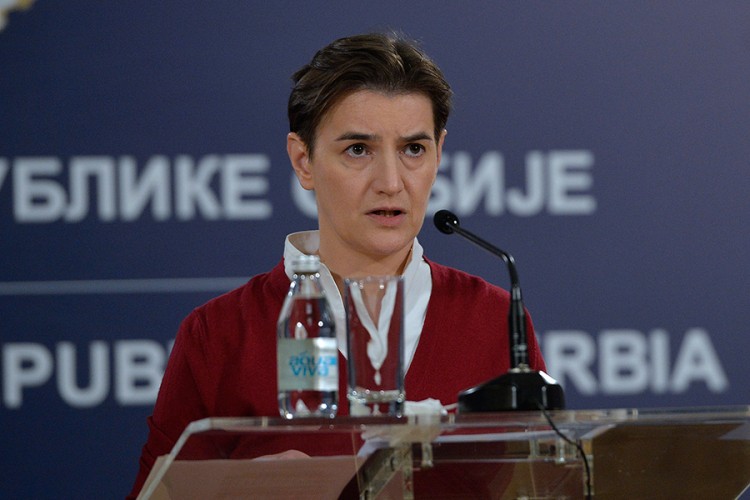 Brnabić: Dajemo sve od sebe da vakcine imamo što pre