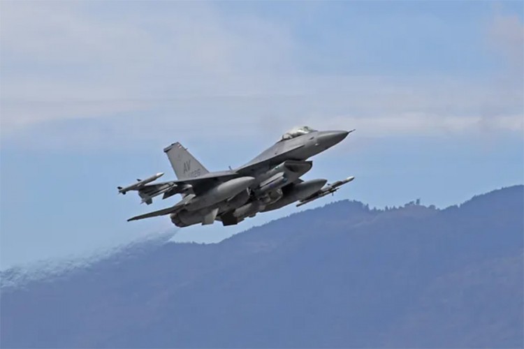 Srušio se borbeni avion američke vojske