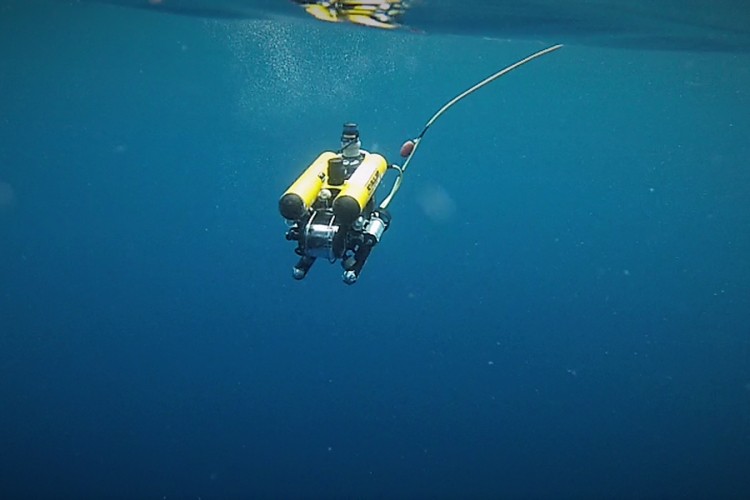 Ininu platformu traži robot ronilica, zasad bez rezultata