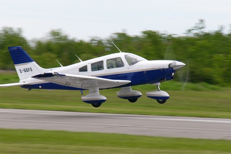 Nestao avion iznad Kozare, poletio iz Mahovljana