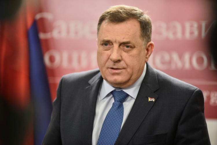 Dodik: Svašta bih rekao toj sramnoj ženi