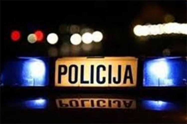 Napadač sa Baščaršije bio obučen u kostim Djeda Mraza