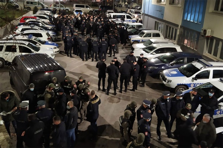 U akciji "Wolf" učestvuje 250 policajaca, pretresi na 20 lokacija