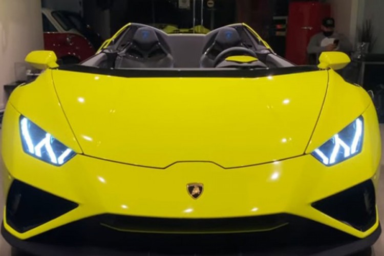 Nije imao strpljenja da čeka novi Lamborghini pa napravio svoj
