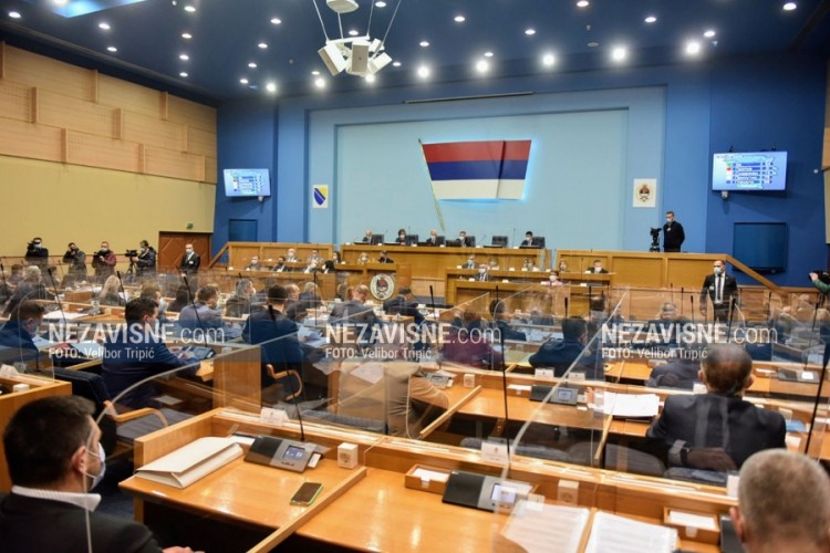 Opozicija traži objašnjenje kako se ukrajinska ikona našla u RS