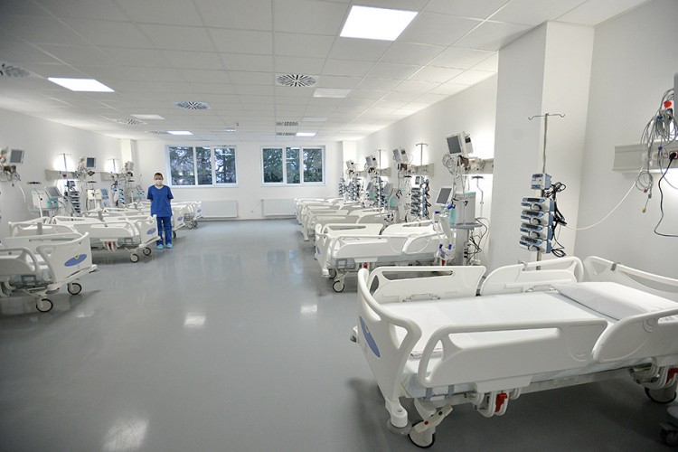 "Nova bolnica u Kruševcu govoriće o djelima koje smo preuzeli za naš narod"