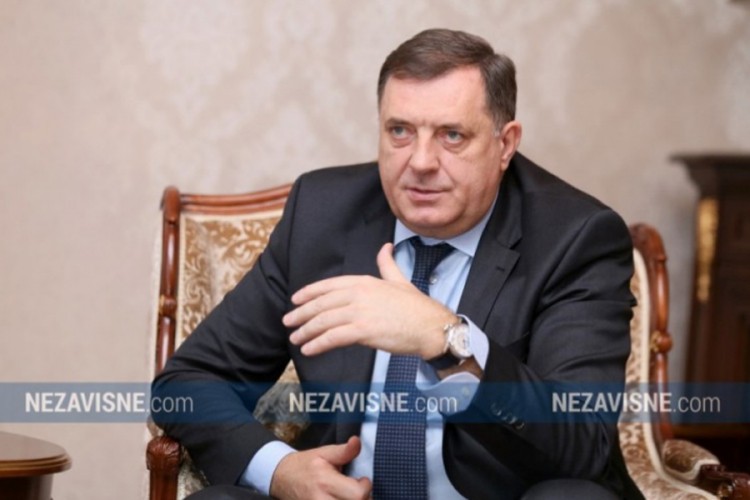 Dodik primljen u UKC RS