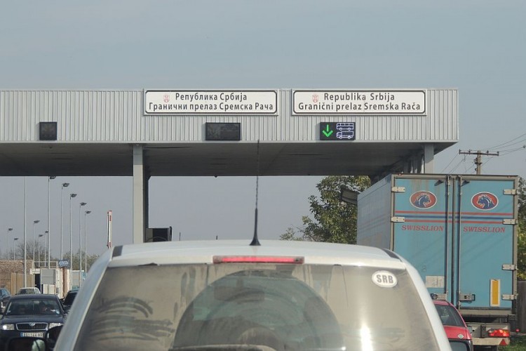 Građani Srpske mogu u Srbiju bez PCR testa, ali idu u izolaciju (dopunjeno)