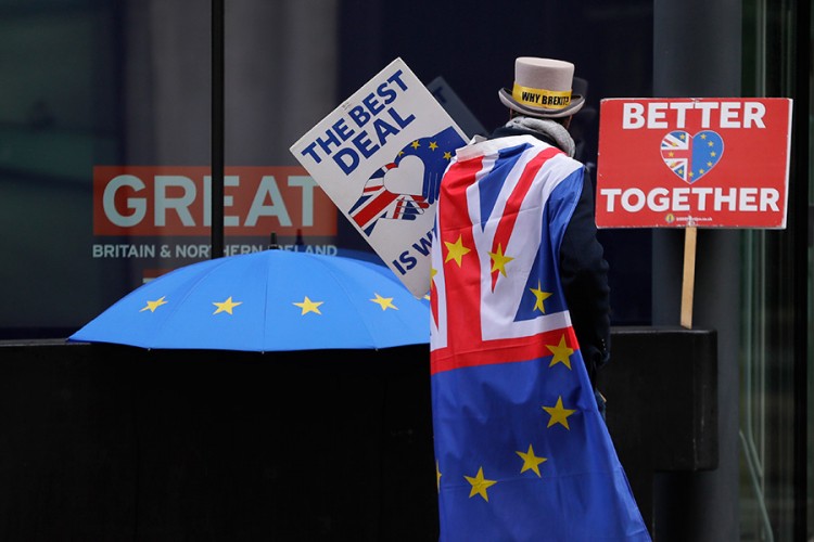 Detalji sporazuma između Velike Britanije i EU: Od carina do viza