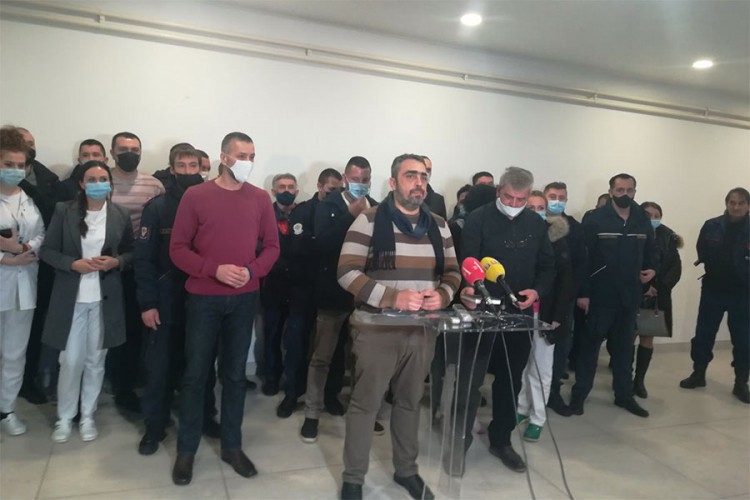 Zaposleni u Doboju strahuju od smanjenja plata