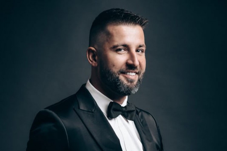 Luka Kozarević objavio pjesmu "Luda"