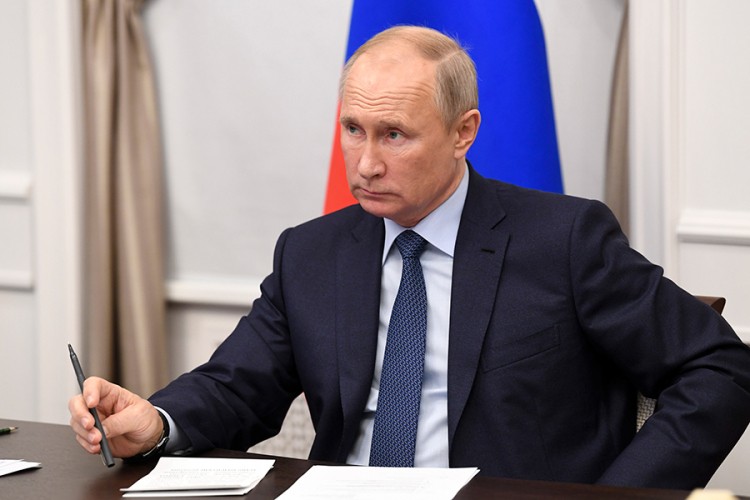 Peskov: Putin ne narušava povjerenje u vakcinu