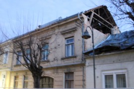 Šteta 400 miliona evra: Pogledajte kako Petrinja izgleda pet dana ...
