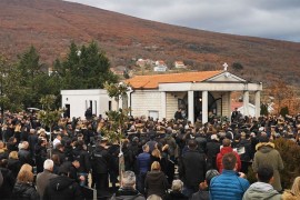 Suze i bol na sahrani Stjepana Jukića: "U novoj godini došao glas ...