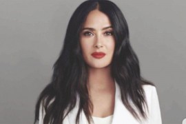 Salma Hajek pokazala zanosan izgled u 55. godini