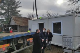 Dostavljeni kontejneri za porodice u Luščanima