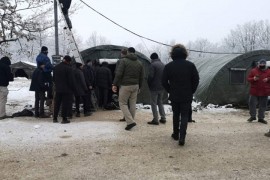 Pripremljeni šatori u "Lipi", prvi migranti već smješteni
