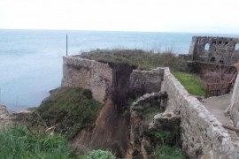 Urušio se dio bedema Starog grada u Ulcinju