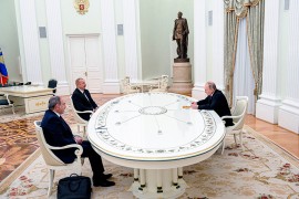 Putin: Trilateralna grupa će se baviti ekonomskim vezama u N.Karabahu