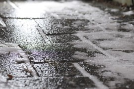 Automobil sletio s puta kod Stoca