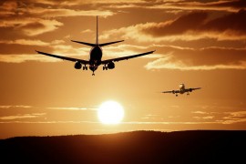 Mediji: Džejms Hogan pravi avio-kompaniju "To Montenegro"?