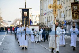 Krenula Bogojavljenska litija kroz Banjaluku