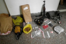 Od Prijedorčanina oduzeti droga i arsenal oružja