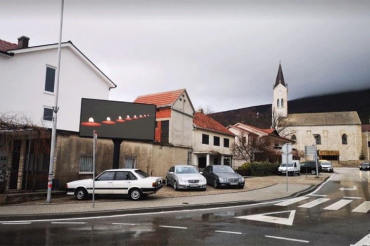 Posušje zavijeno u crno: Zatvoreni lokali, zastave na pola koplja